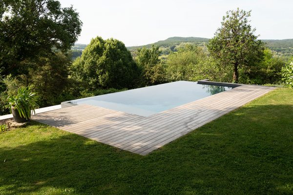 Réalisation et conception de piscine Perret Paysage