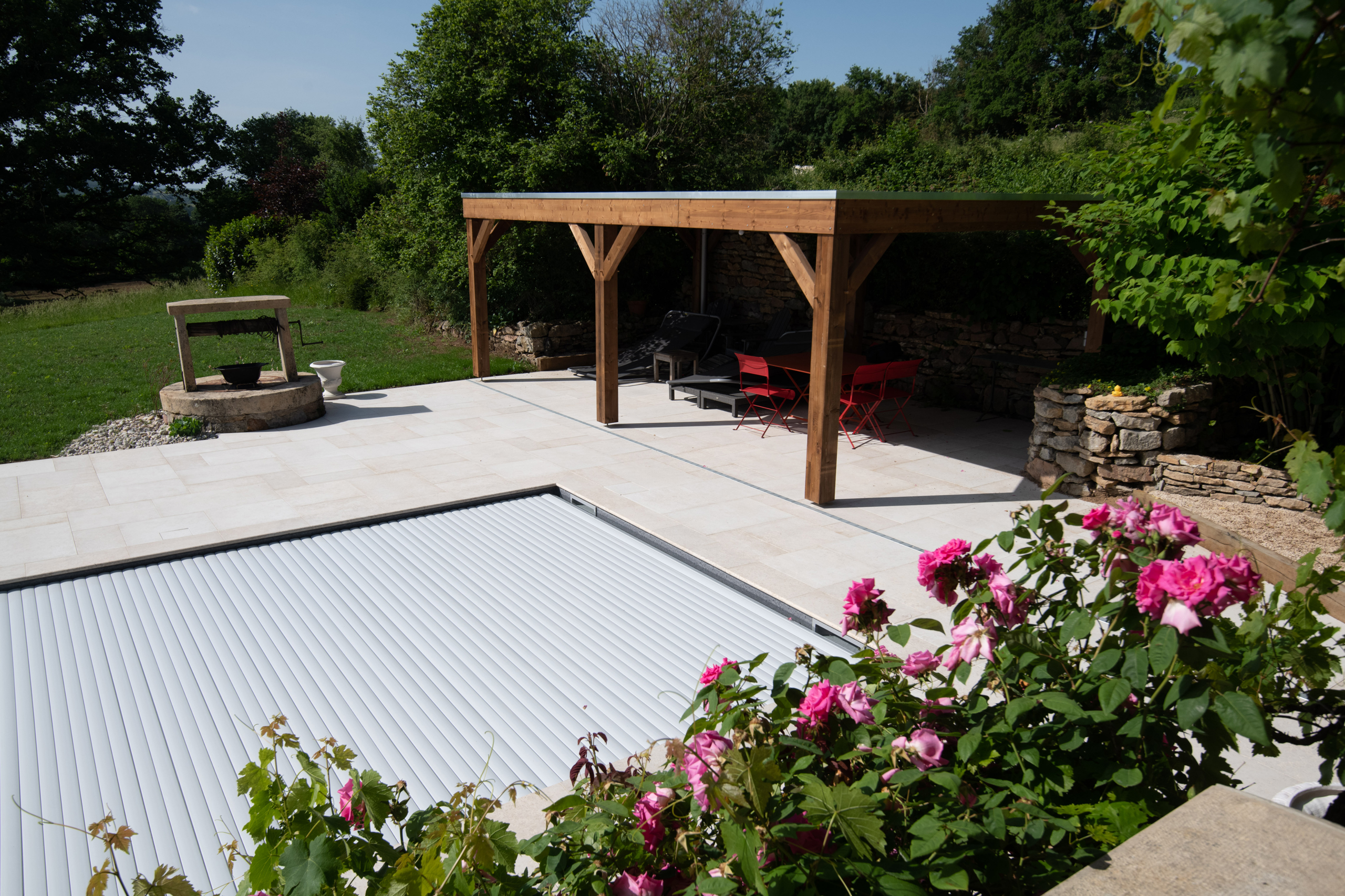 Structure de jardin : pose et entretien | Perret Paysage