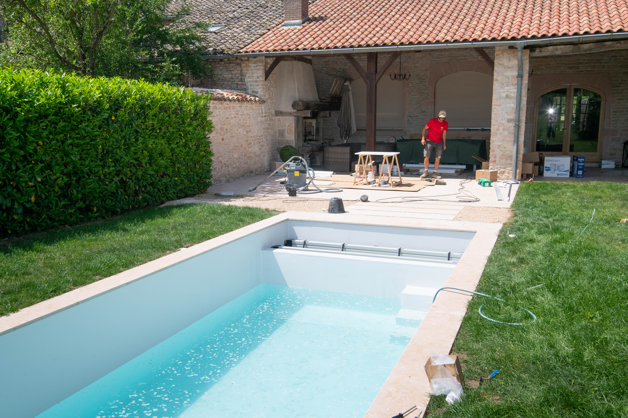 Entretien de piscine et rénovation | Perret Paysage